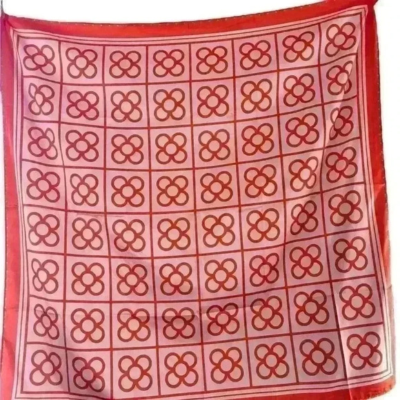 Lovely punchy orange scarf 35x35” traditional square size with lovely color - Picture 3 of 7